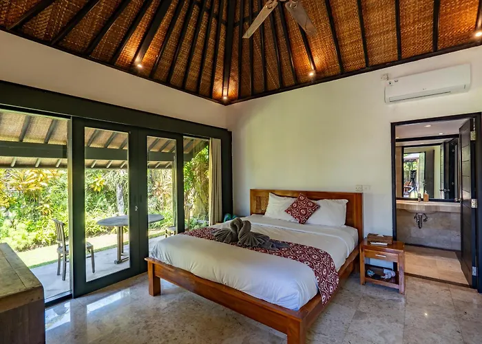 3br Beautiful Queen With Stunning Rice Field
